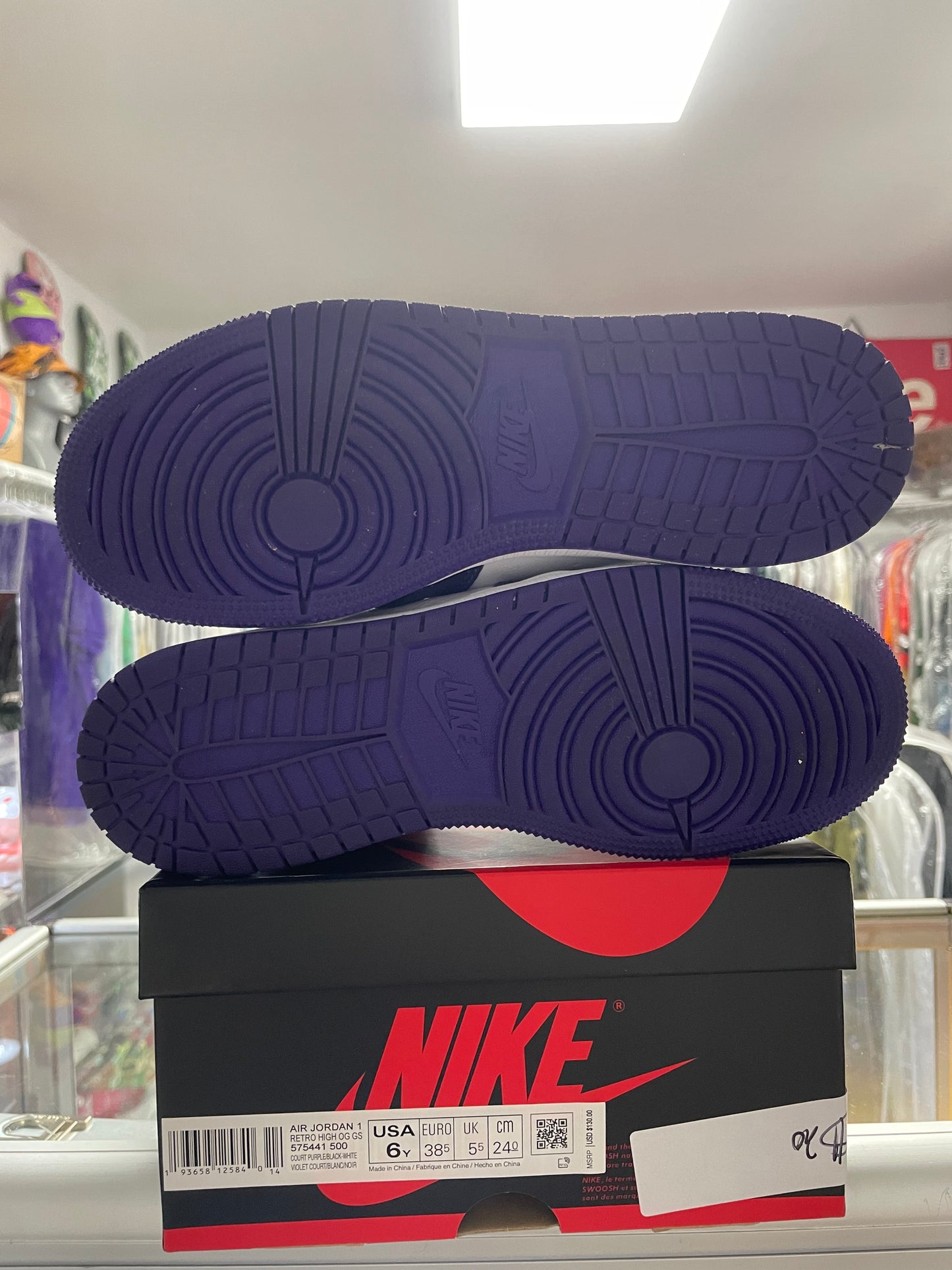 BLACK FRIDAY PREVIEW: Jordan 1 Retro “Court Purple” 2.0 GS