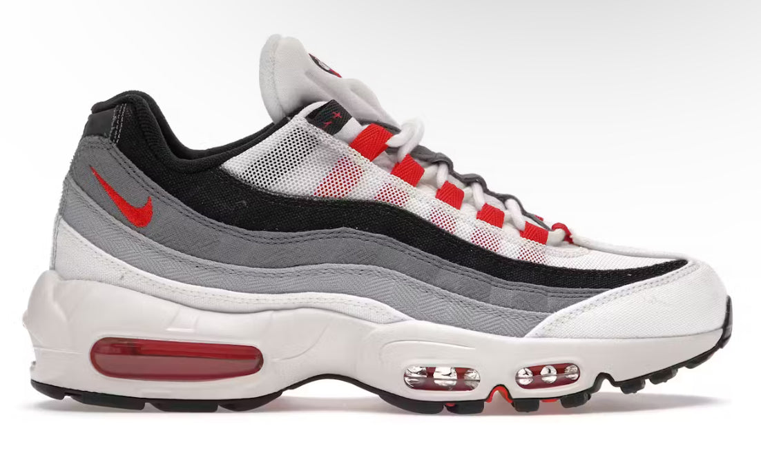 Nike Air Max 95 “Cherry Blossom/Smoke Grey”