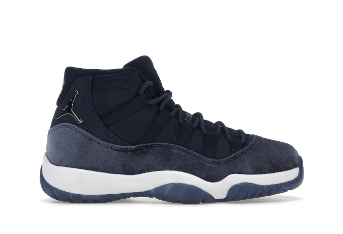 Jordan 11 Retro “Midnight Navy” (WMNS)