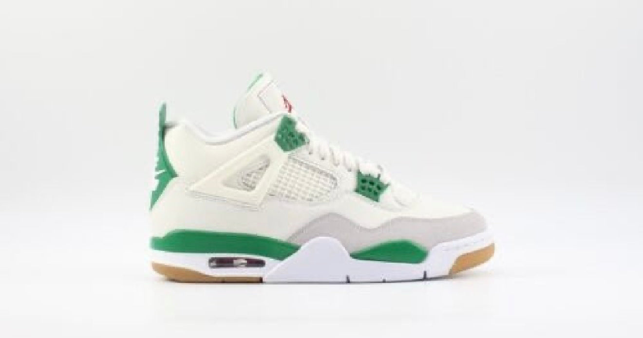 Jordan 4 Retro x Nike SB “Pine Green”