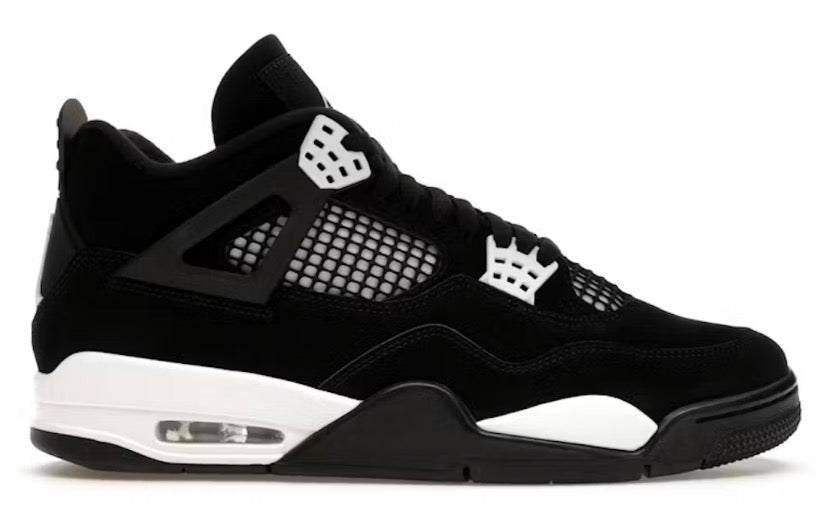 Jordan 4 Retro “White Thunder”