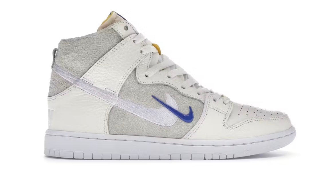 Nike SB Dunk High
Soulland FRI.day