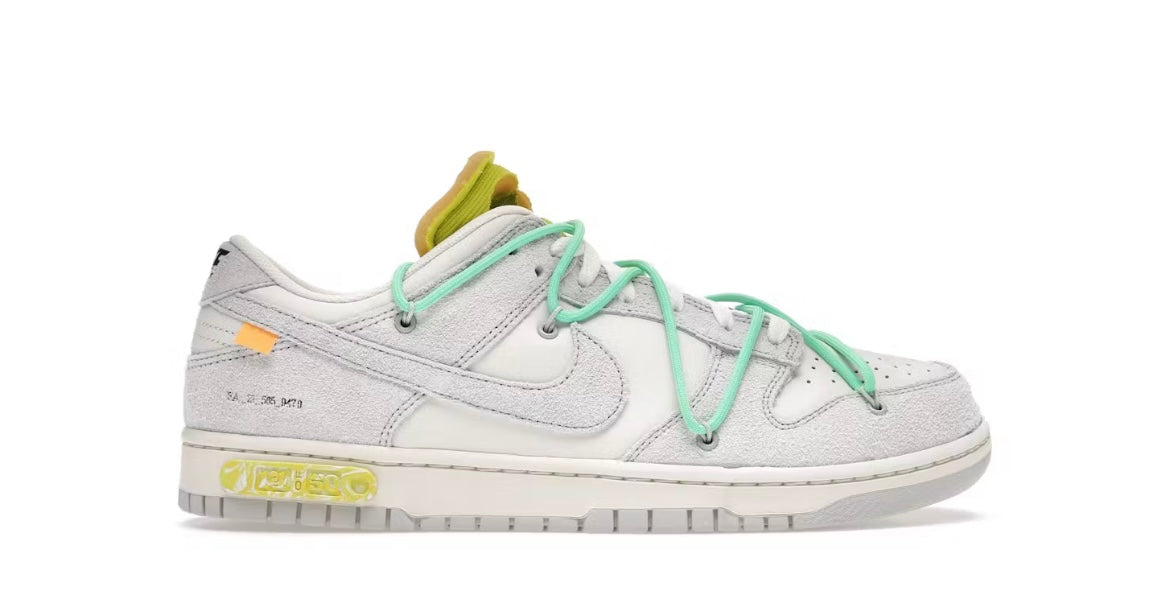 Nike Dunk Low
Off-White Lot 14