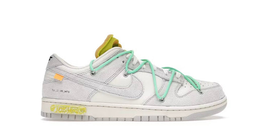 Nike Dunk Low
Off-White Lot 14