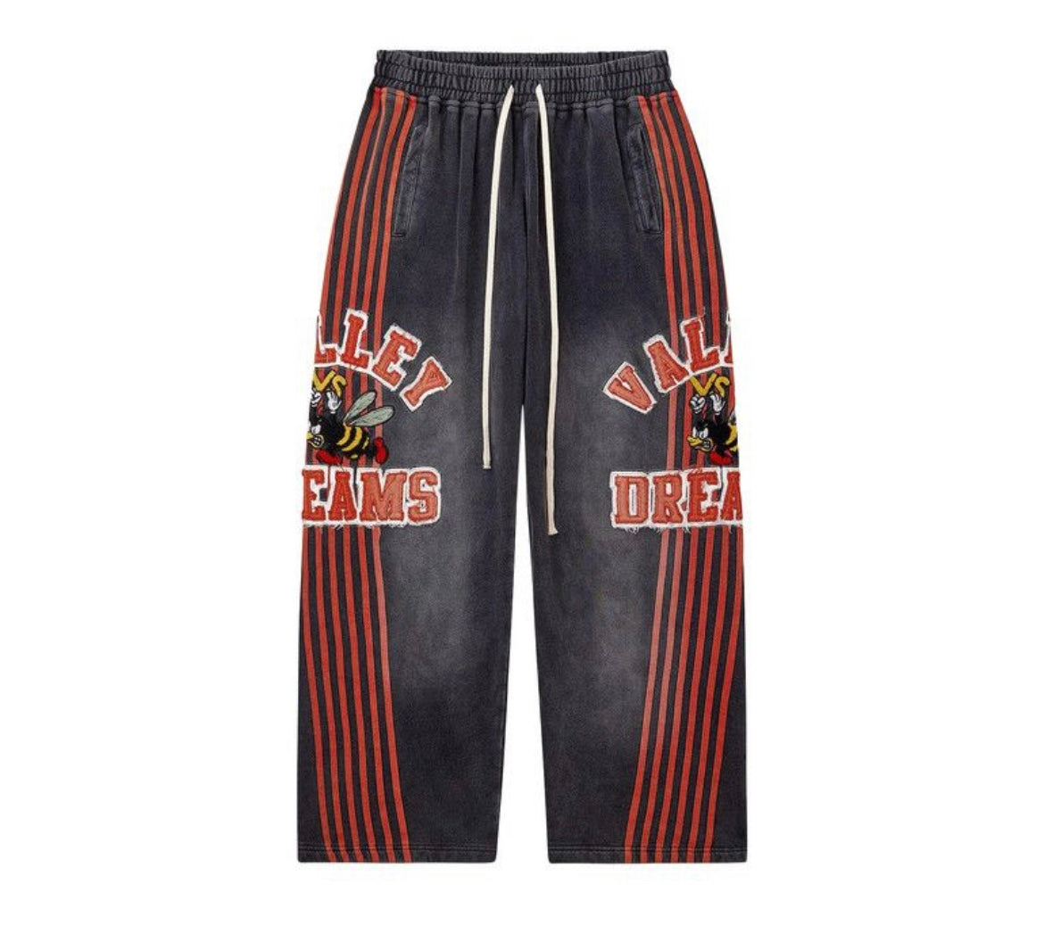 Vale Forever Anthem Tracks
'Black/Red'