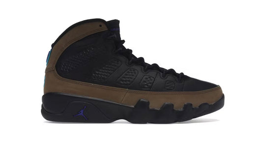 Jordan 9 Retro
Light Olive Concord