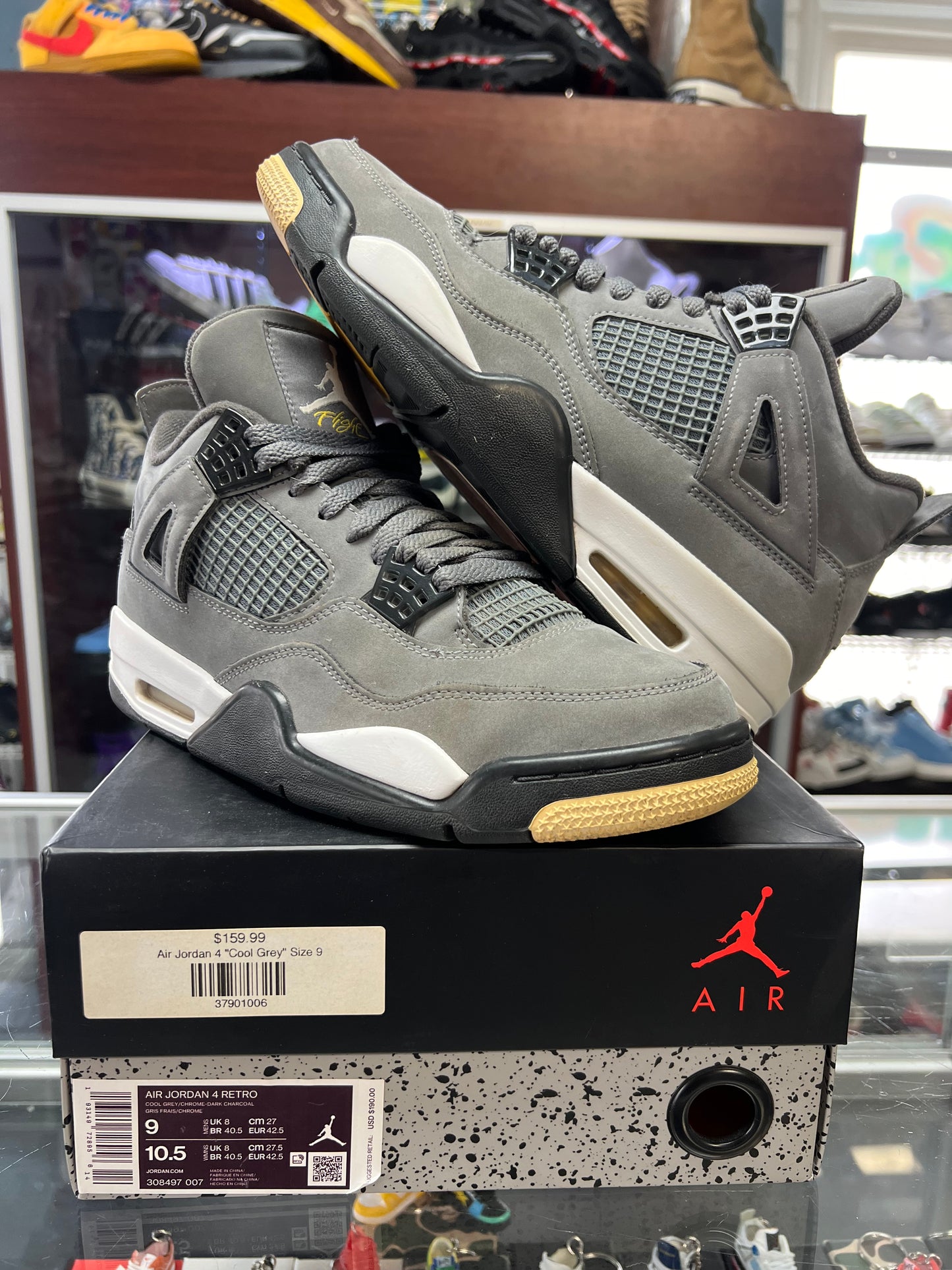 BLACK FRIDAY PREVIEW: Jordan 4 Retro “Cool Grey”