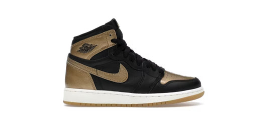Jordan 1 Retro High OG
Black Metallic Gold (GS)