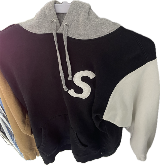 Supreme S Hoddie