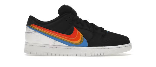 Nike SB Dunk Low
Polaroid