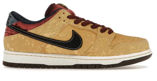 Nike Sb “City Of Cinema” Dunk Low