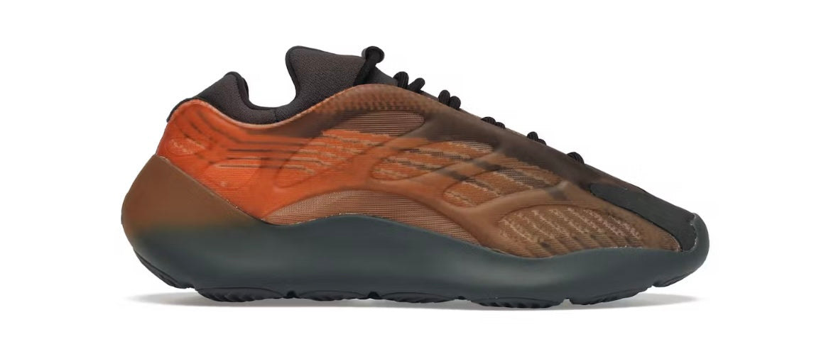 adidas Yeezy 700 V3
Copper Fade