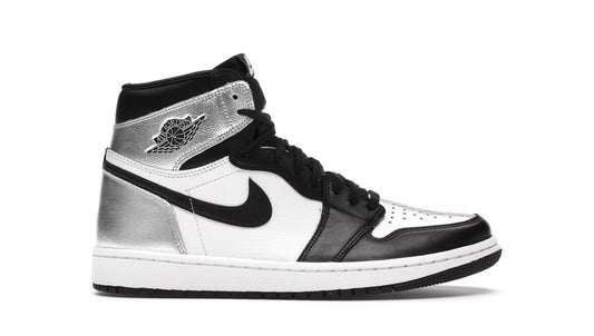 Jordan 1 Retro High
Silver Toe