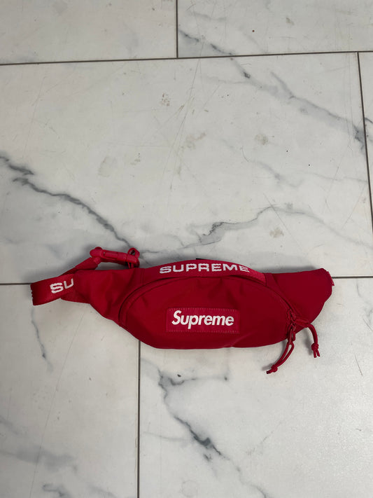 Supreme waistbag