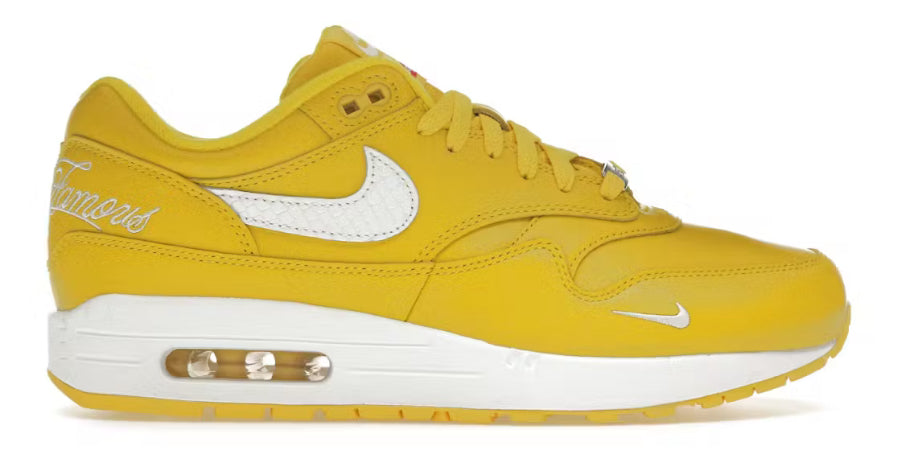 BLACK FRIDAY PREVIEW: Nike x Supreme Air Max 1 “Yellow”