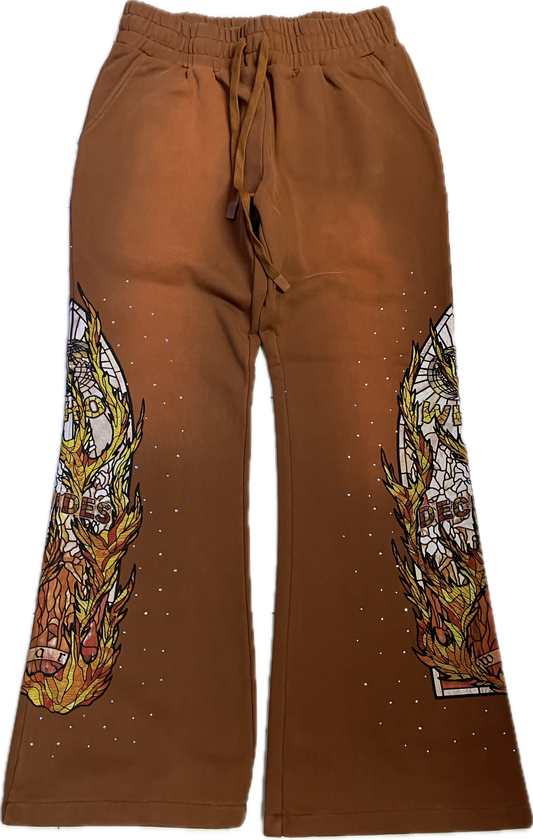 Who Decides War RUST FLAME GLASS
SWEATPANT