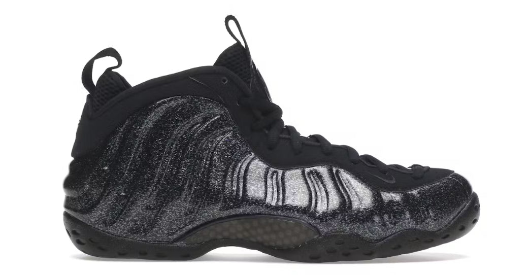 Nike Air Foamposite One “Obsidian Glitter”