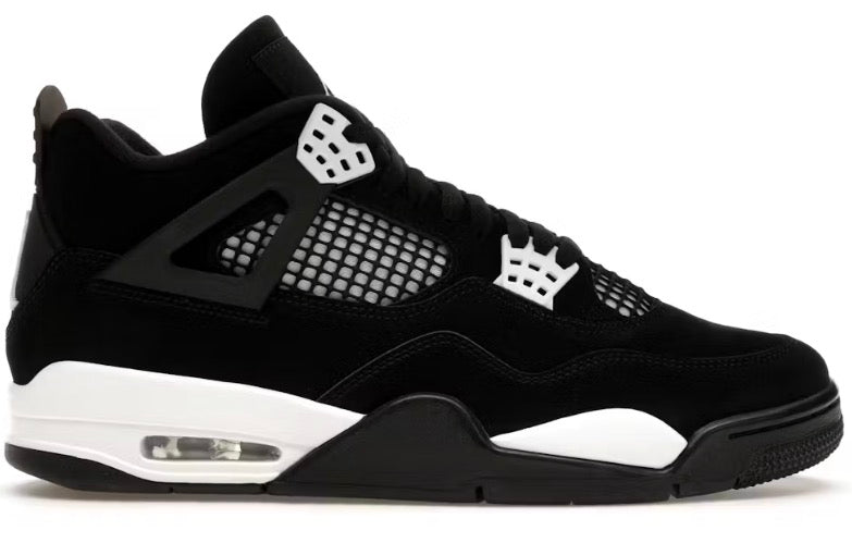 Jordan 4 Retro “White Thunder”
