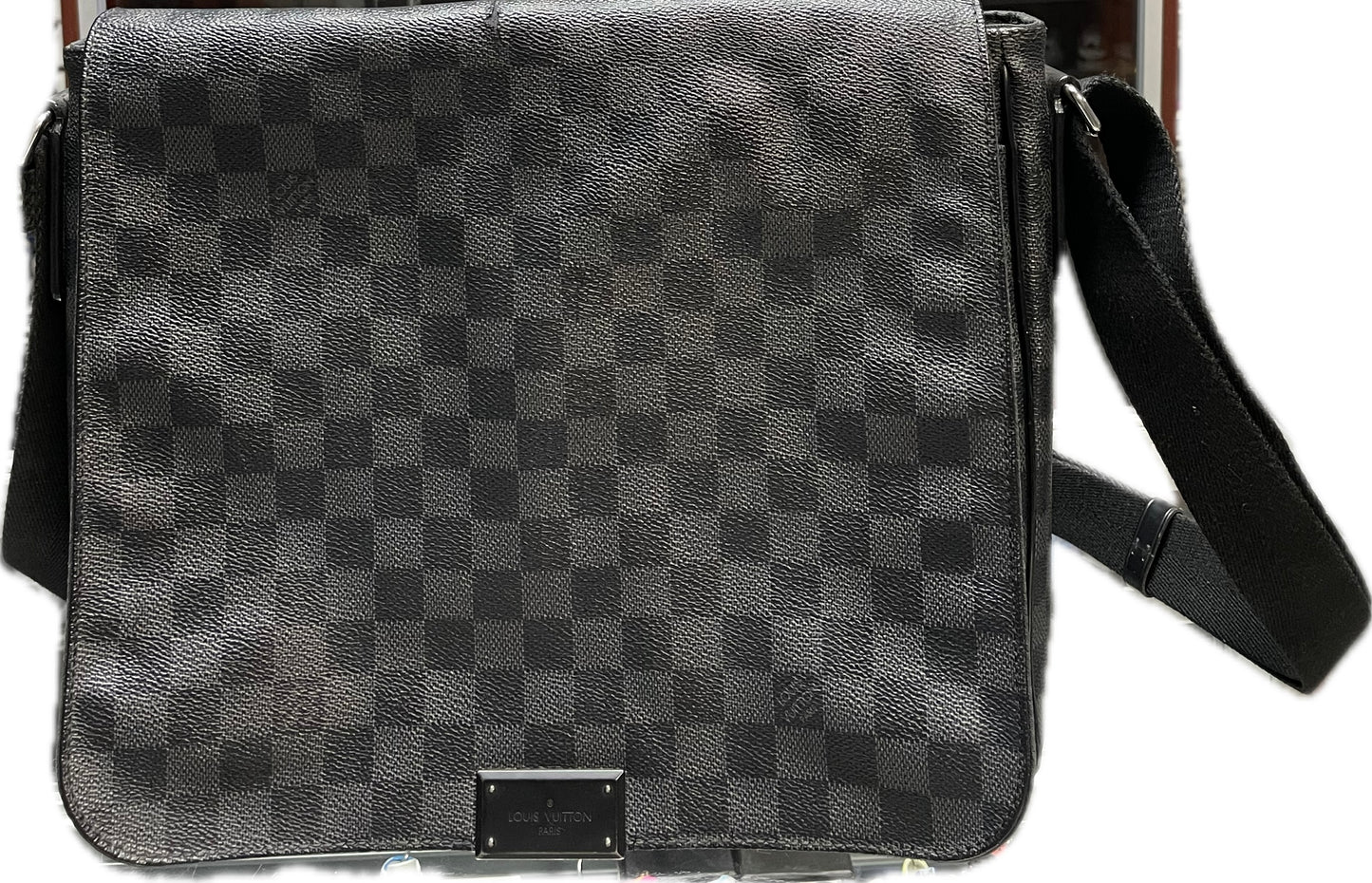 Louis Vuitton Messenger Bag
