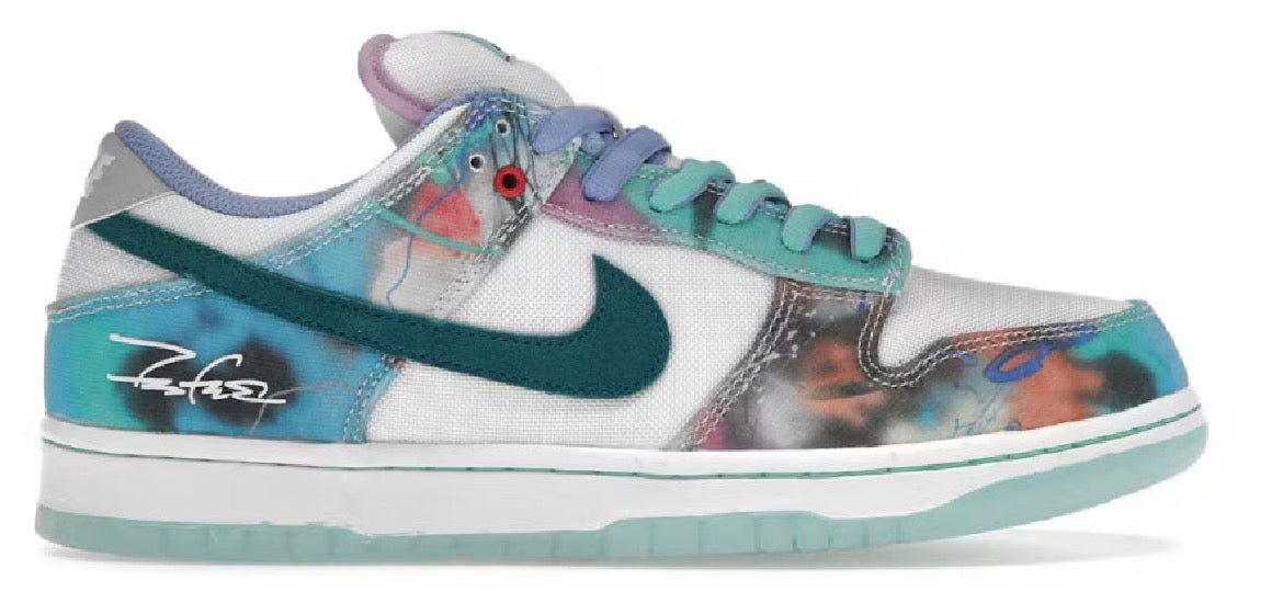 Nike Sb x Futura dunk low