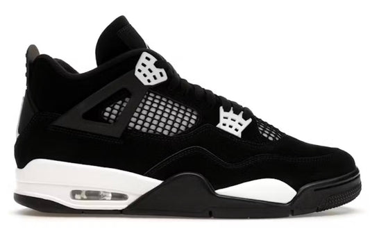 Jordan 4 Retro “White Thunder”