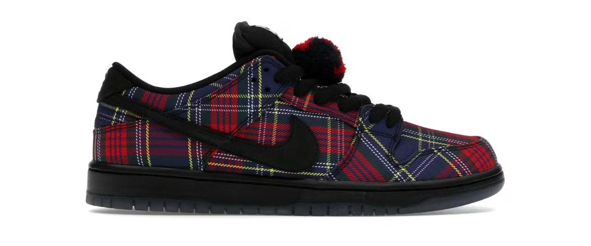 Nike SB Dunk Low
Nardwar