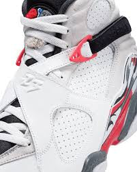 Nike Air Jordan 8 Retro "Bugs Bunny