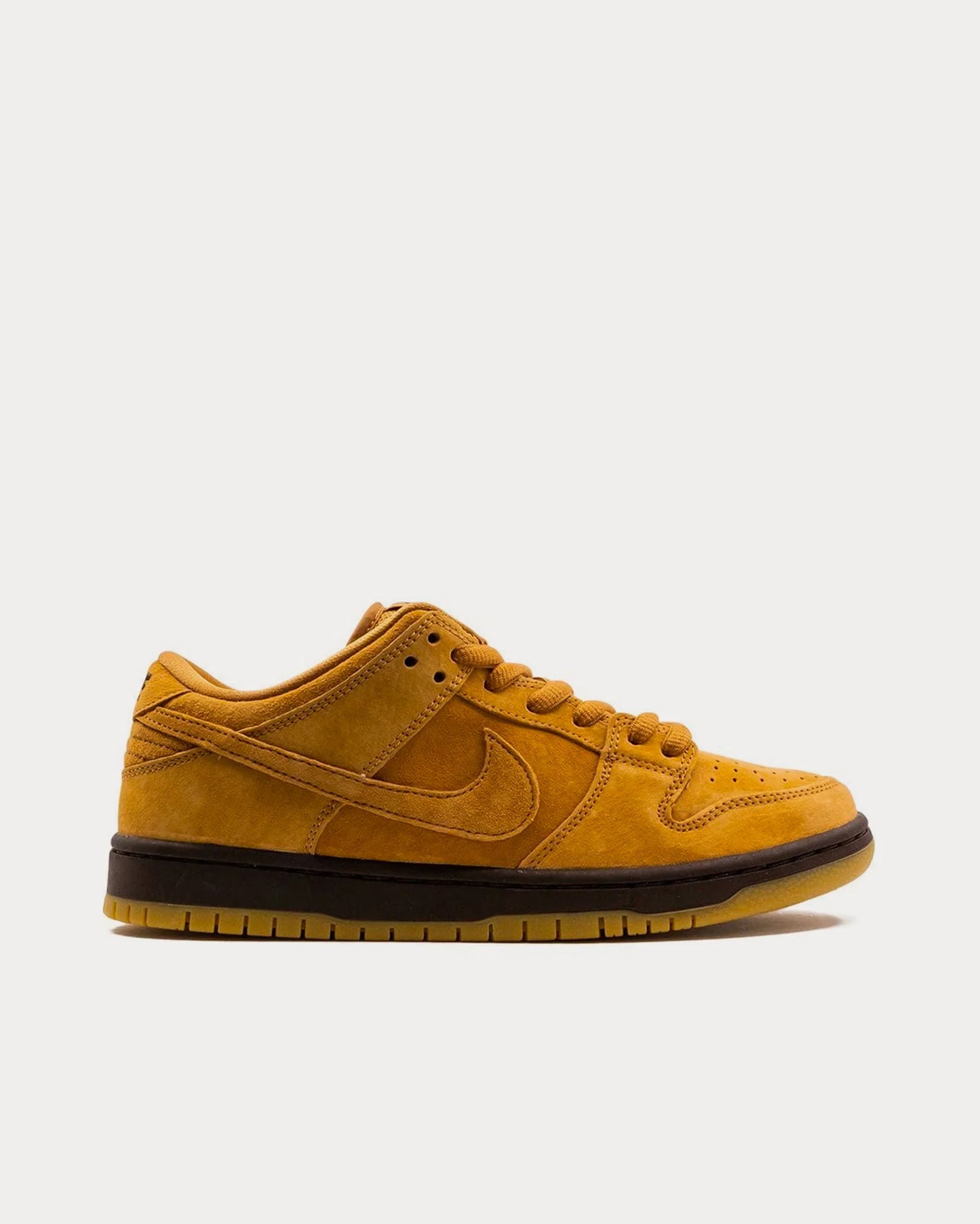 Nike SB Dunk Low “Wheat”