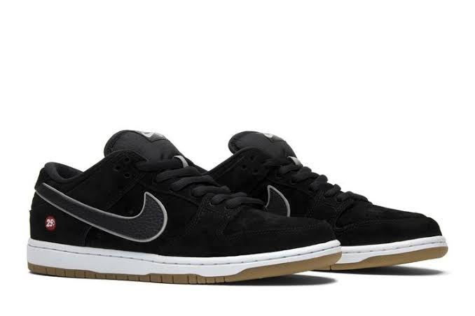 Nike SB Dunk Low “Quartersnacks”