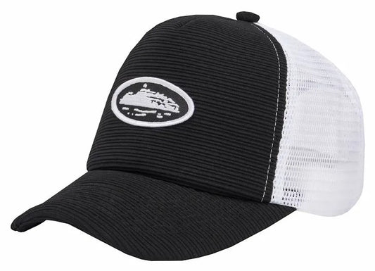 Corteiz Short Peak Trucker Black